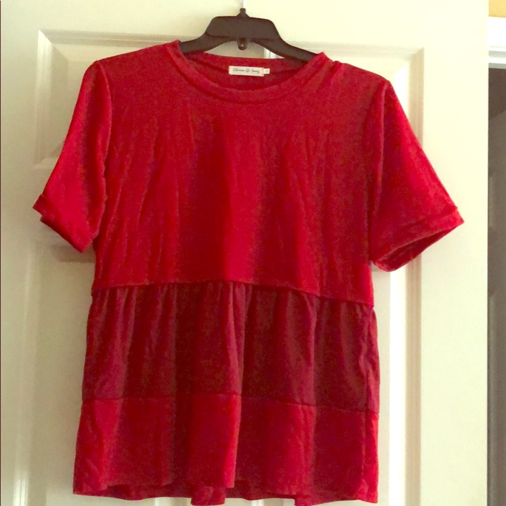 😍 Gorgeous Dark Red/Red Shirt